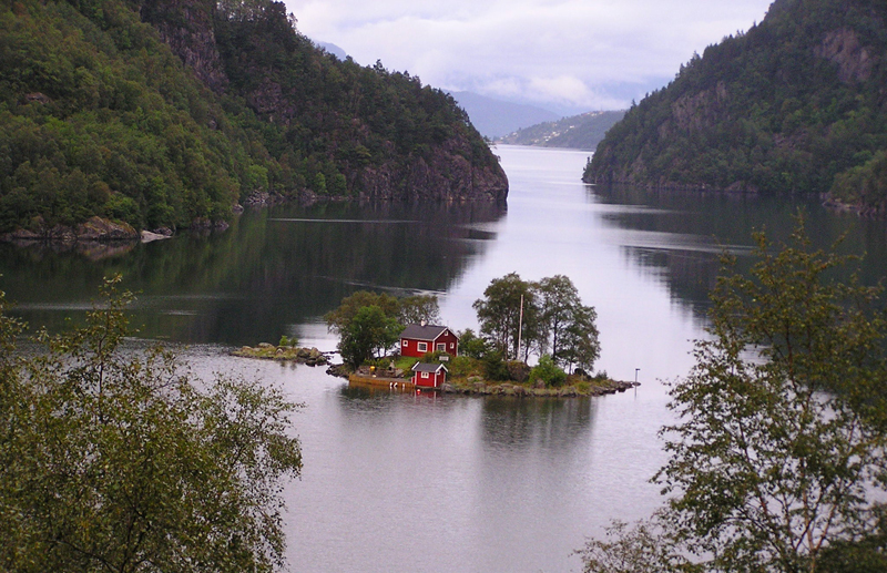 island_of_lovrafjorden