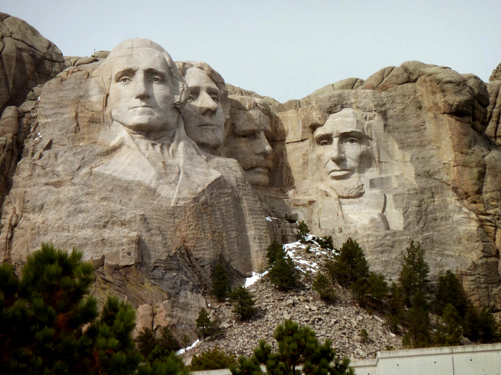הר רשמור עם פסלי ארבעת הנשיאים