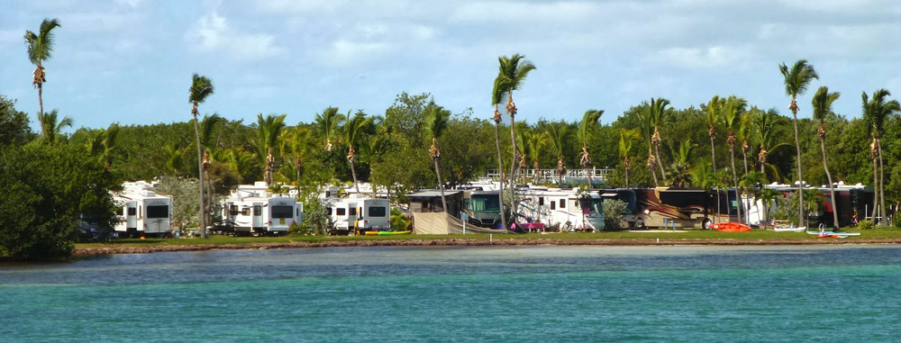 קמפינג באיי הקייז בפלורידה, חנייה על קו המים
